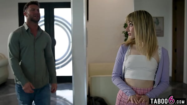 18_year old_teen stepdaughter Demi_Hawks is_a bully_and stepdad was_not having it