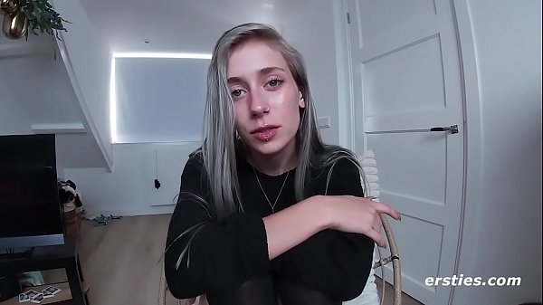 Sweet Petite_Amateur Fingers and Toys Herself to_Orgasm