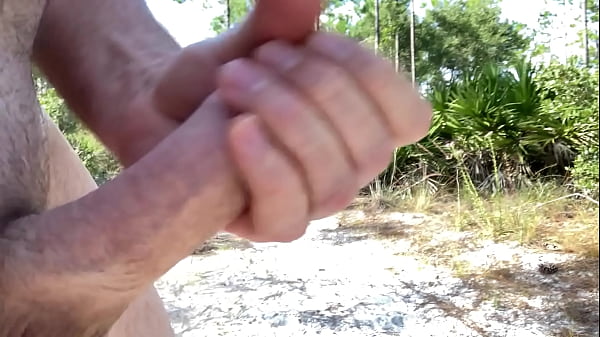 Play MP4 - Clothes abandonment