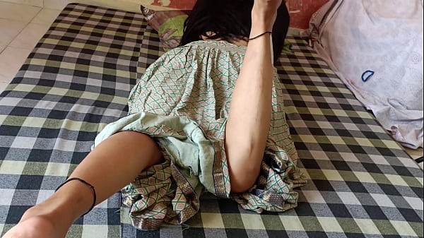 Play MP4 - Quick Anal fuck of Maasi virgin girl when both were alone at home&comma; Hindi audio