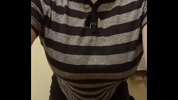 Nonton Tomboy Striptease And Bathtub Orgasms thumbnail