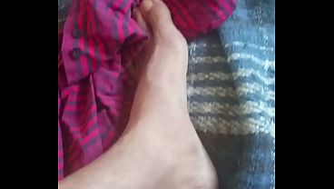 El guapo y banda de amigos 