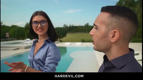 Nonton Jadilica Having Poolside Anal Sex thumbnail