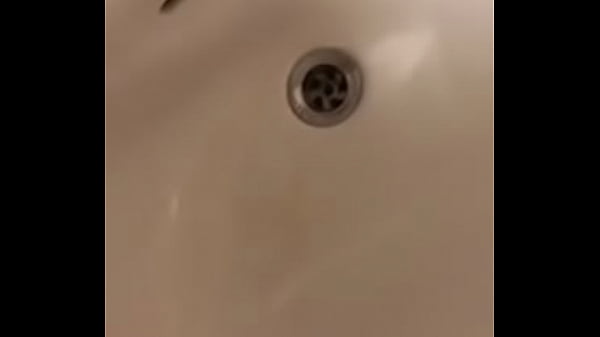 Play MP4 - Big young cock shooting cumshot down the sink