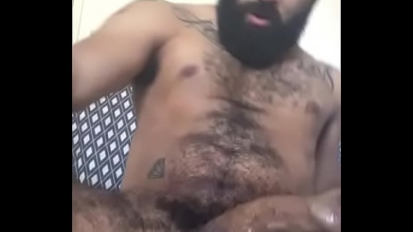 Play MP4 - Zaddy jerking off