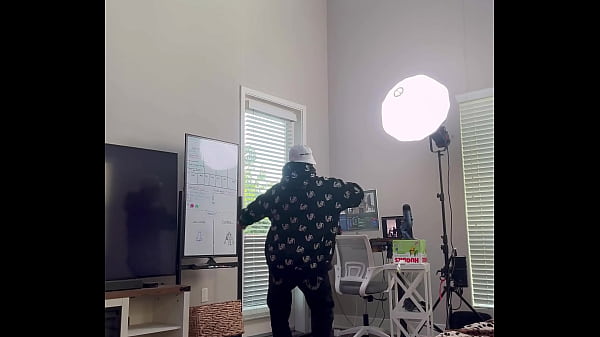 Should i do this naked