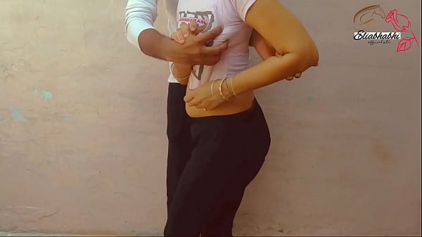 Play MP4 - गर्लफ्रेंड के घर पर कोई नहीं था जाकर कर दी चुदाई