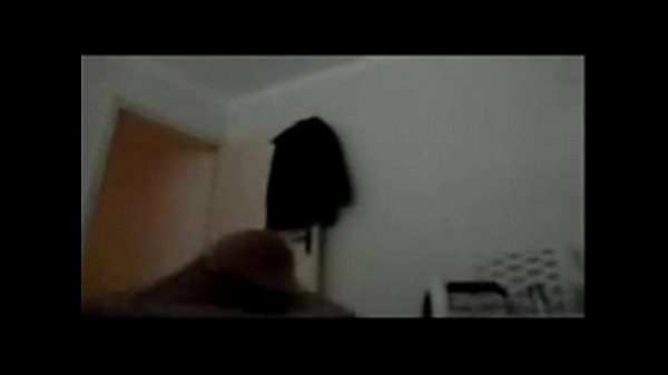 elle_taille une pipe_à son patron malgré quelle soit fiancée annaba alg