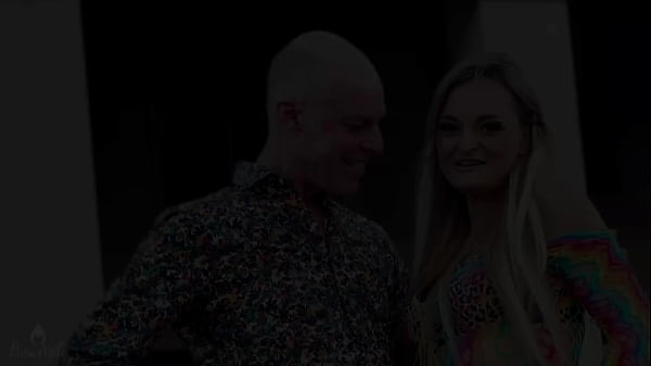 Nonton (&uuml;60 ) Userfick!!! Treuen Fan Direkt Auf Venus Berlin Abgeschleppt! thumbnail