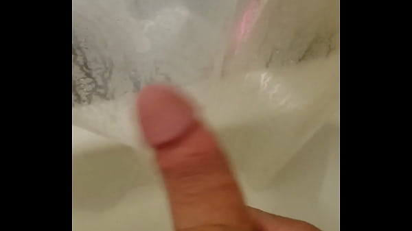 Play MP4 - Shower before gettin my dick sucked