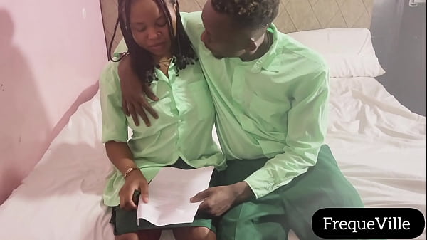 Play MP4 - Horny students preparing for their final exams