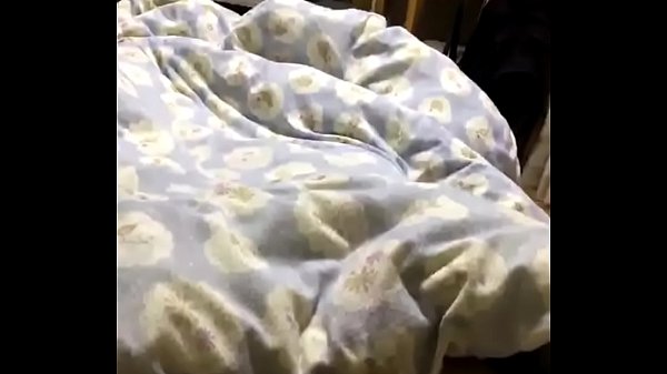 Japanese Gay Plays His Dick on Blued Live