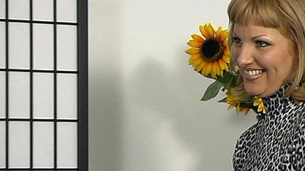 JuliaReaves-XFree - Extrem Versaute Weiber - scene 2 