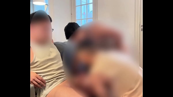 Play MP4 - pareja &num;XXL me invita a su casa despu&eacute;s de la fiesta