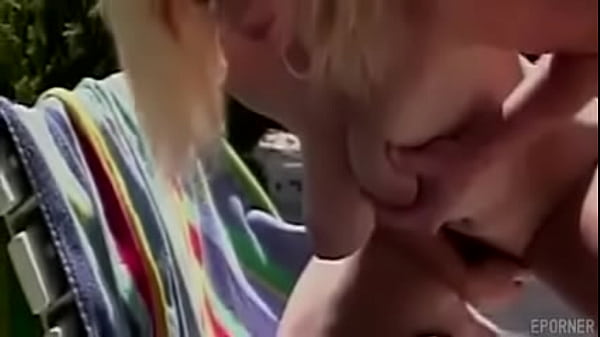 Coño Frotándose EnLa Piscina MaryCarey