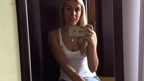 Nonton Solinhas Macias Cozidas Nas Sapatilhas Chul&eacute; Feminino Retirado Do Instagram "solasrosadas" thumbnail