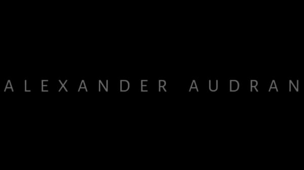 Nonton A Casa Trova Il Perizoma Della Matrigna | Ti Metto Il Cazzo In Bocca Troia - Sborrata Con Un Cazzo Pazzesco In Camicia E Cravatta thumbnail