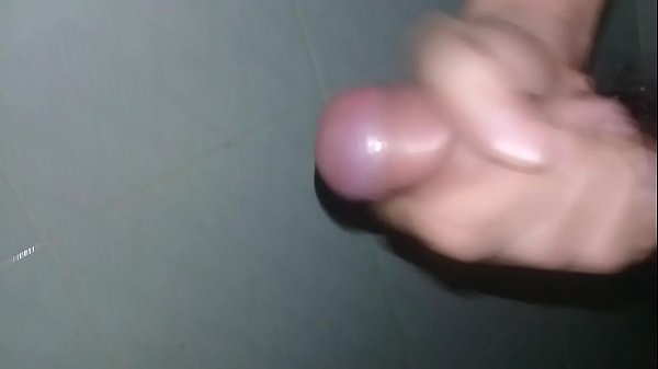 Nứng cu qu&aacute; c&oacute; em g&aacute;i n&agrave;o muốn kh&ocirc;ng 