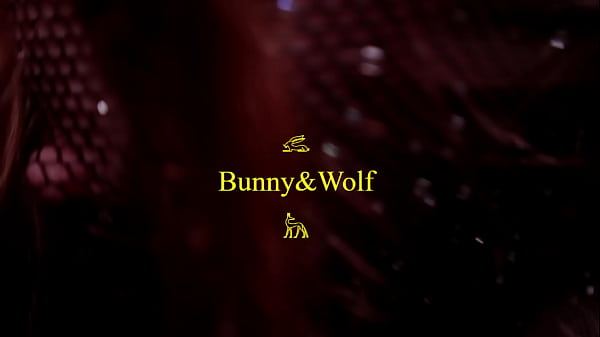 Nonton Strap-on A Redhead Girl In The Pussy thumbnail