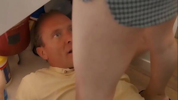 Play MP4 - spoiled step daughter fucked by the plumber