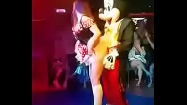Play MP4 - Mickey Mouse hoverboard blowjob