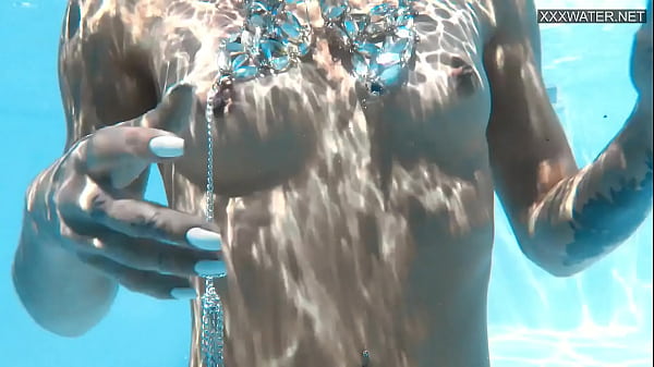 Euro blonde small tits_pornstarZazie swimming_naked