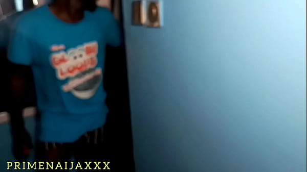 Nonton Primenaijaxxx : Breaking Into Her Creamy Little Pussy. thumbnail