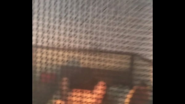 騷逼偷拍出租屋偷情