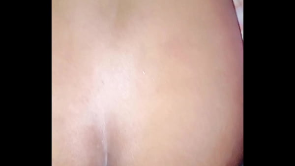 Que buena follada queme da el amigo_de mi marido casi me termina dentro