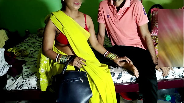 Randi_came home pleased Customer by fucking pussy and_got tips_in return