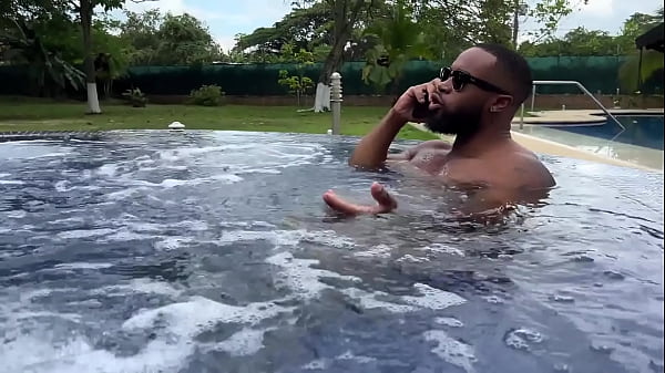 Nonton Jacuzzi Break - Kylei Ellish thumbnail