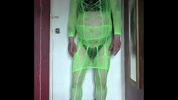 Play MP4 - bi crossdressing sissy would love to meet up with another guy dressed like this just to get anal sex for real