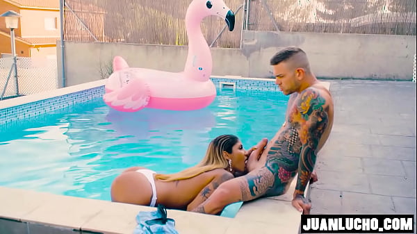 HARD FUCKING VENUS AFRODITA ON THE_POOL