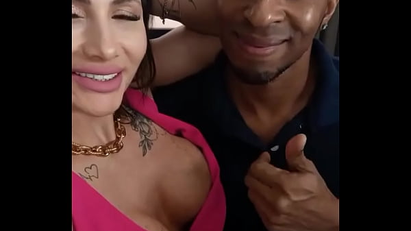 Vem novidades por aqui na sua telinha com jully souza