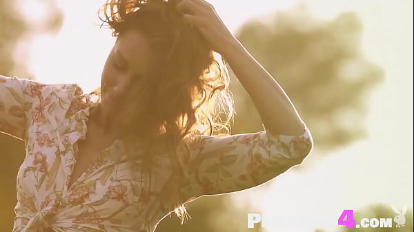 Sexy MILF with small tits showed her sexy body and enjoyed hot posing for Playboy 