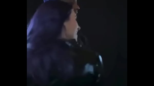 Met cuckoldressv at splash holy fuck she's sexy and her ass is hidden she couldn't even find it lmaooooo bullsandqueens 