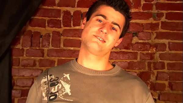 Igor Shows Us How To Masturbate When You Are Alone thumbnail