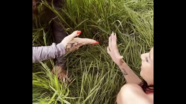 Lyviane with a great first outdoor 3some and first bbc at one time #lyviane #babylyviane #usa #nyc #swis