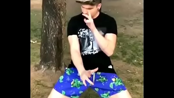 sua m&atilde;o Eu quero segurar sua m&atilde;o 