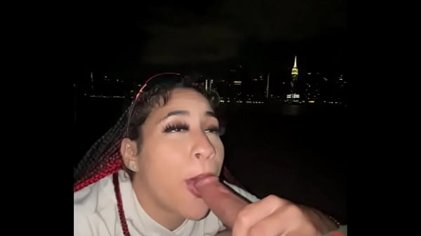 Play MP4 - Sucked a strangers cock at the pier