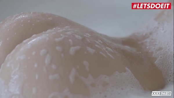 LETSDOEIT - (Emma Hix & Dylan Stone) This Date It Gets Hotter And Hotter! 