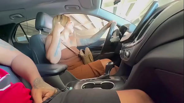 Nonton Quer&iacute;a Que Un Viene Viene Me Tocar&aacute; Pero Al Final Lo Termine Llevando A La Parte De Atr&aacute;s De Mi Coche Pero Todo Sa... thumbnail