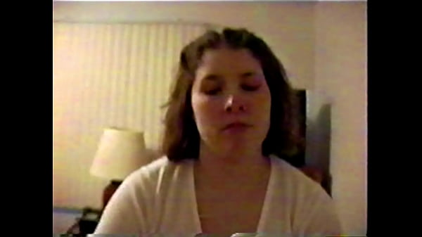 Nonton Brunette Slut Wants Cum On Her Face thumbnail