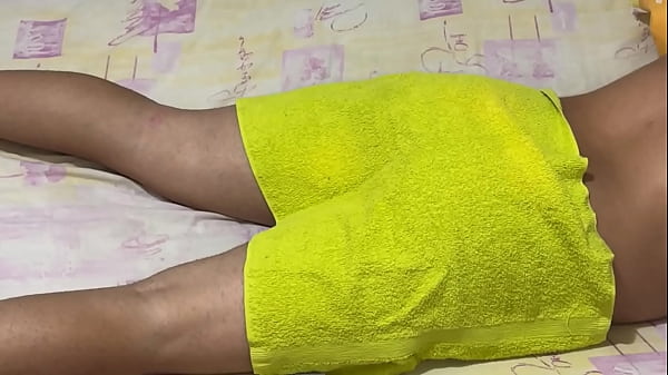 Nonton Lleg&oacute; Cansado Del Trabajo Le Pido Un Masaje Y Termina Montada En Mi Verga thumbnail