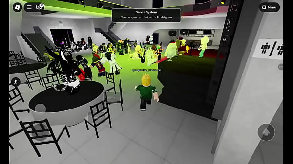 Dan&ccedil;ando cm as putas