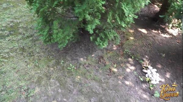 Nonton Kira Queen Devours Verona&rsquo;s Cunt As Stalker Peeps! thumbnail