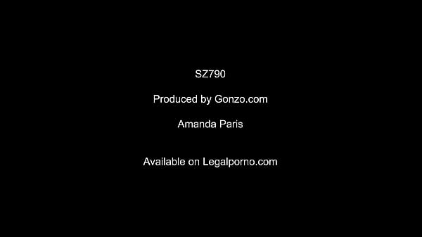 Nonton Hot Blonde Chick With Big Ass Dped thumbnail