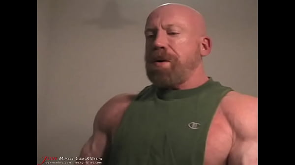 Play MP4 - Full On Flexing - Tom Lord