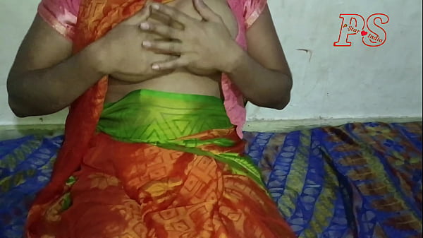 Indian Bhabhi Saree Dress Hard Fucking thumbnail
