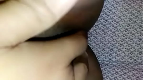 Nonton Teen Fingers thumbnail